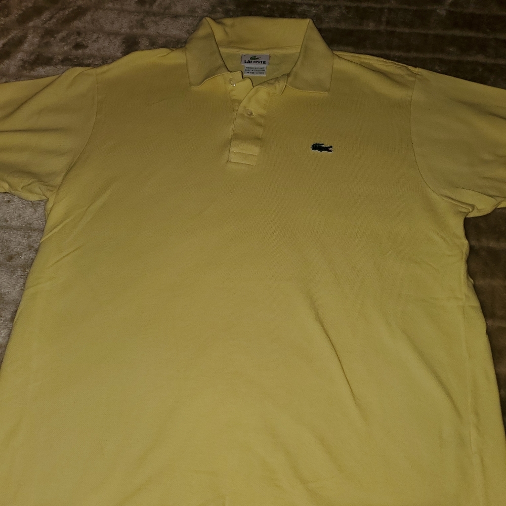 LACOSTE CLASSIC MENS POLO.